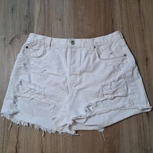 Free People Women's White Denim Shorts Button Fly High Waist Destroyed Size 32